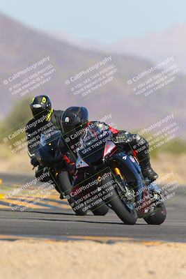 media/Nov-06-2023-Moto Forza (Mon) [[ce023d0744]]/3-Intermediate Group/Session 3 (Turn 5)/